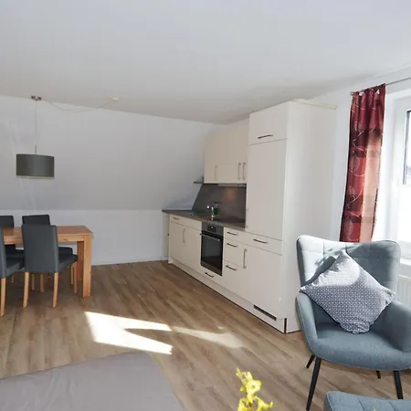 Moewenstrasse Oben Apartamento